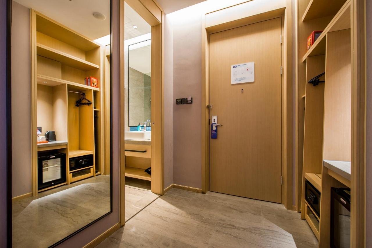 Holiday Inn Express Shenzhen Nanshan, An Ihg Hotel Exterior photo